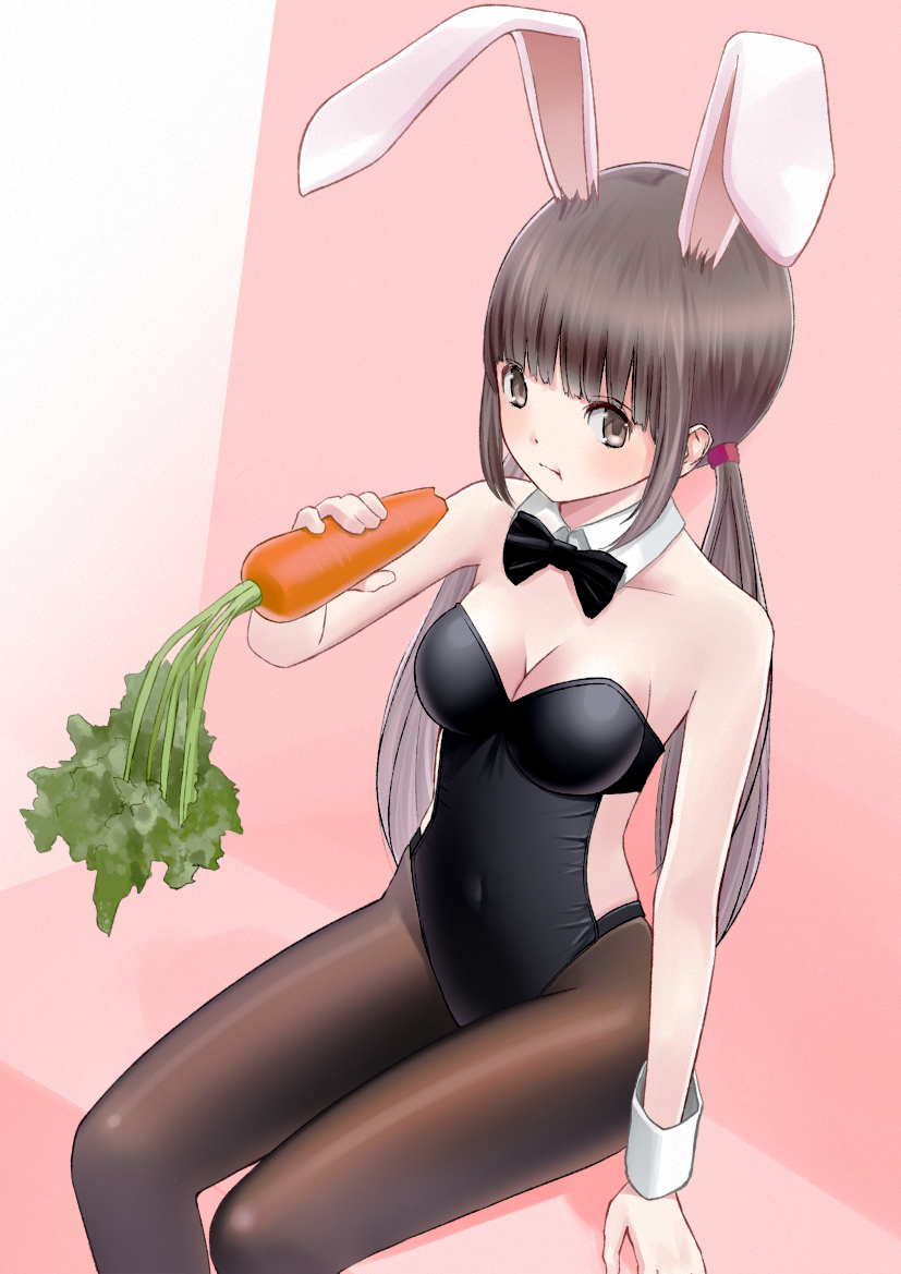 Japanese bunny girl devours huge