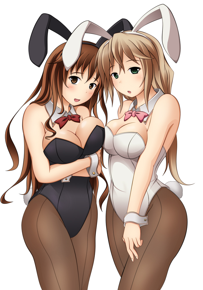 Две лесби в костюмах кролика фото