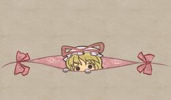 akihiyo blonde_hair bow chibi eyes gap hands hat hat_bow solo touhou yakumo_yukari rating:Safe score:1 user:danbooru