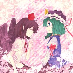 2girls blush closed_eyes green_hair hat looking_at_another mizuki_(flowerlanguage) multiple_girls shameimaru_aya shikieiki_yamaxanadu smile tokin_hat touhou wings 
