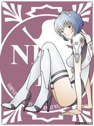  ayanami_rei blue_hair legs neon_genesis_evangelion plugsuit red_eyes short_hair thigh-highs thighhighs 