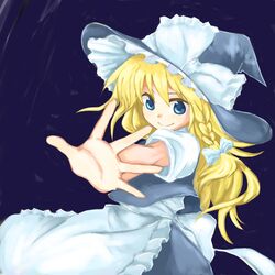 blue_eyes braid foreshortening hands hat kirisame_marisa miya_(artist) miya_(tsumazukanai) touhou witch_hat 