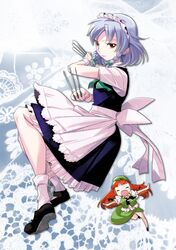  2girls apron braid hong_meiling izayoi_sakuya knife kouhou_no_nin long_hair multiple_girls red_eyes redhead short_hair smile touhou twin_braids 