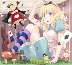  alice_(wonderland) alice_in_wonderland giantess queen_of_hearts tagme waasa 