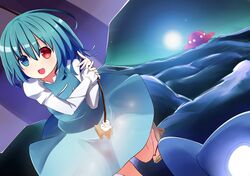  1girl absurdres blue_eyes blue_hair geta heterochromia highres mazeshi moonlight night night_sky red_eyes sky solo tatara_kogasa touhou ufo umbrella 