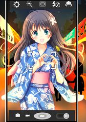  1girl black_hair chize flower green_eyes hair_flower hair_ornament heart heart_hands highres japanese_clothes kimono long_hair saten_ruiko to_aru_kagaku_no_railgun to_aru_majutsu_no_index viewfinder yukata 