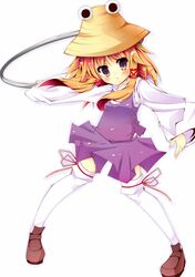  :< blonde_hair gamuo hair_ornament hat moriya_suwako solo touhou white_legwear yellow_eyes 