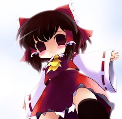  ascot blush bow brown_eyes brown_hair chibi detached_sleeves empty_eyes grin hair_bow hair_tubes hakurei_reimu highres midriff miko shirt skirt smile solo stepping touhou yume_shokunin 