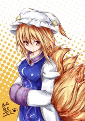  brown_eyes brown_hair fox_tail highres izumi_yuuji_(trace_kouhosei) multiple_tails short_hair smile solo tail touhou yakumo_ran 