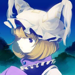  1girl blonde_hair bust kayako_(tdxxxk) short_hair solo touhou yakumo_ran 