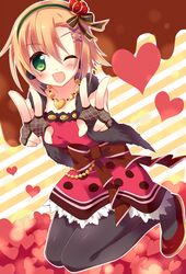  brown_hair crown fingerless_gloves gloves green_eyes headband idolmaster idolmaster_cinderella_girls jewelry necklace pantyhose sakura_yuzuna short_hair skirt tada_riina 