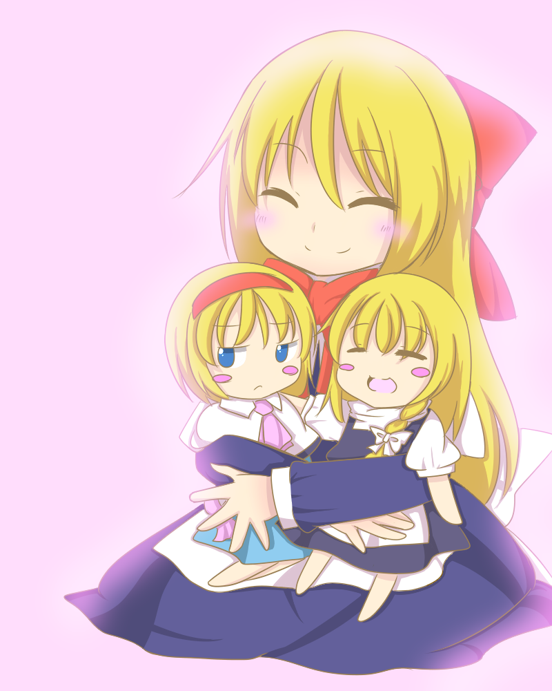 2girls =_= alice_margatroid apron ascot blonde_hair blue_eyes blush_stickers bow braid capelet chibi closed_eyes dress frown goliath_doll hair_bow hand_on_another's_shoulder headband high_collar hug kirisame_marisa long_hair long_sleeves looking_away multiple_girls no_hat no_headwear open_mouth pink_background puffy_short_sleeves puffy_sleeves short_hair short_sleeves simple_background single_braid sitting skirt skirt_set smile touhou waist_apron zizz_(egoisto)