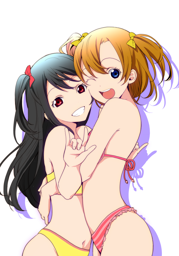 \m/ bikini black_hair blue_eyes brown_hair grin hug kousaka_honoka long_hair love_live!_school_idol_project navel nishiuri_warito red_eyes short_twintails side_ponytail smile swimsuit twintails wink yazawa_nico