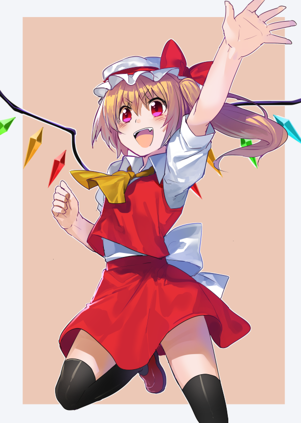 1girl arm_up ascot black_legwear blonde_hair blush erubo fang flandre_scarlet hat open_mouth outstretched_hand red_eyes short_hair side_ponytail simple_background skirt skirt_set smile solo thighhighs touhou waving wings