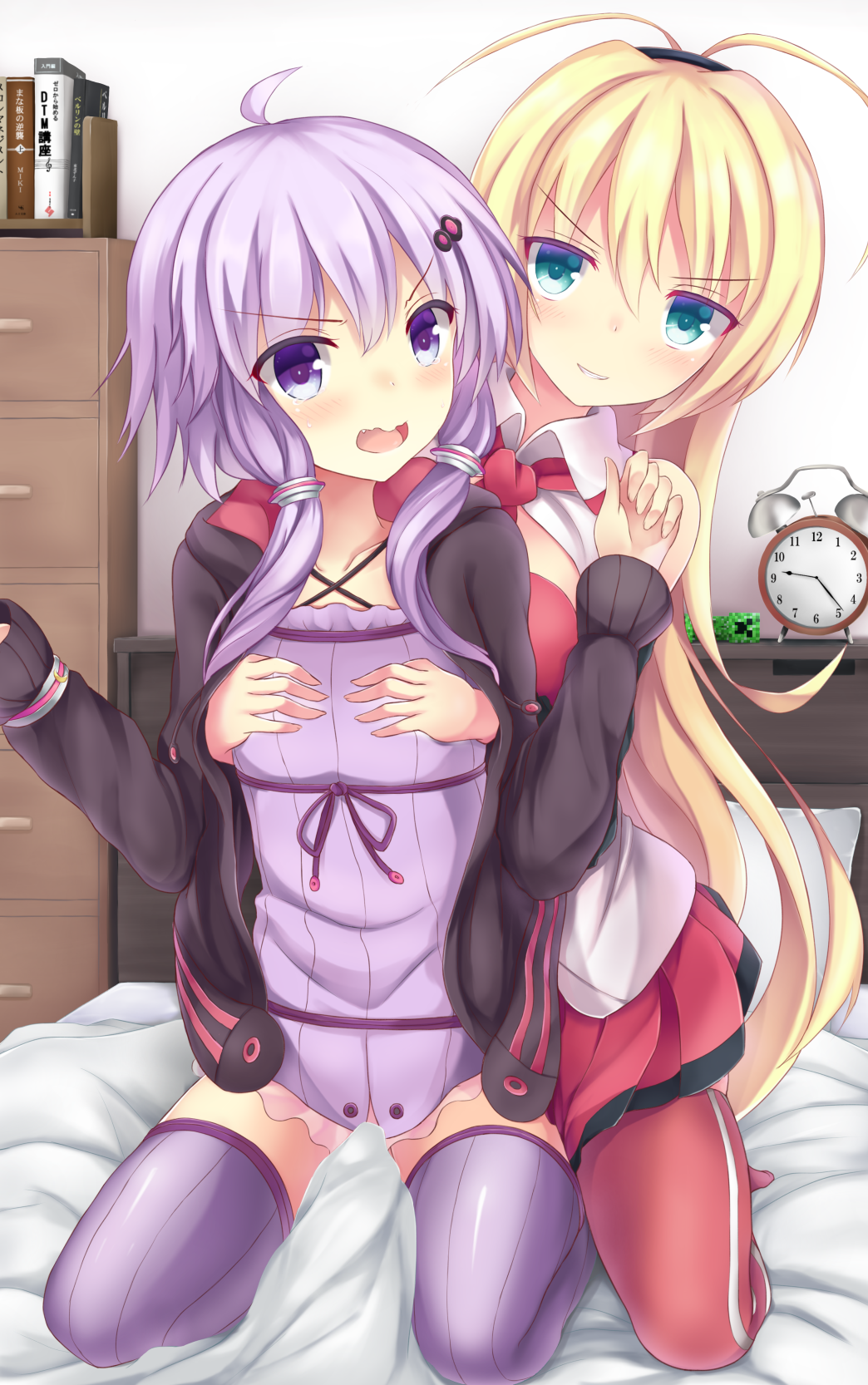 2girls alarm_clock antenna_hair aqua_eyes blonde_hair clock creeper fang grabbing grabbing_from_behind highres long_hair minecraft multiple_girls on_bed open_mouth purple_hair purple_legwear red_legwear sitting skirt tf_(seiga29299638) thigh-highs tsurumaki_maki twintails very_long_hair violet_eyes vocaloid voiceroid wariza yuzuki_yukari