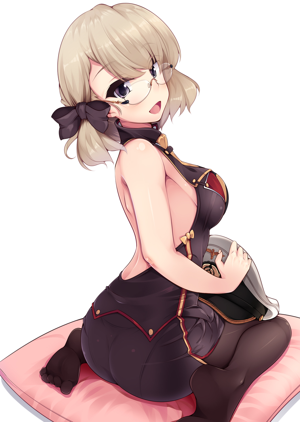 1girl azur_lane backless_outfit bangs bare_shoulders black_blouse black_bow black_eyes black_legwear black_skirt blouse bow breasts commentary_request eyebrows_visible_through_hair from_behind glasses hair_bow hat hat_removed headwear_removed highres holding holding_hat insignia light_brown_hair lips looking_at_viewer looking_back medium_hair military_hat minigirl nksk on_pillow open_mouth pantyhose pantylines peaked_cap pencil_skirt pillow rimless_eyewear side_slit sideboob simple_background single_horizontal_stripe sitting skirt sleeveless_blouse smile solo wariza white_background white_hat z23_(azur_lane)