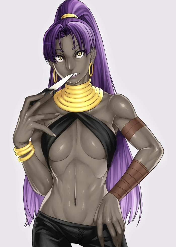1girl assassin_(fate/zero) blush bracelet breasts dark_skin earrings fate/zero fate_(series) female_assassin_(fate/zero) hoop_earrings jewelry kazami_tomo knife large_breasts long_hair midriff mouth_hold navel ponytail purple_hair solo under_boob yellow_eyes