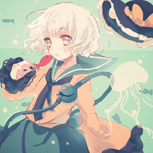 1girl ascot fish hat hat_removed headwear_removed jellyfish karunabaru komeiji_koishi lowres open_mouth touhou underwater white_hair yellow_eyes