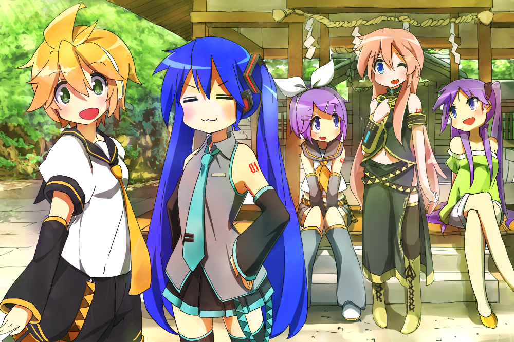 &gt;:3 5girls :3 belt blonde_hair blue_eyes blue_hair blush boots closed_eyes cosplay crossed_legs detached_sleeves green_eyes hair_ornament hair_ribbon hairclip hands_on_hips hatsune_miku hatsune_miku_(cosplay) headphones hiiragi_kagami hiiragi_tsukasa izumi_konata kagamine_len kagamine_len_(cosplay) kagamine_rin kagamine_rin_(cosplay) long_hair lucky_star megurine_luka megurine_luka_(cosplay) midriff multiple_girls necktie one_eye_closed open_mouth patricia_martin pink_hair purple_hair ribbon rope shide shimenawa short_hair shorts shrine siblings sisters sitting skirt smile suno-pi takara_miyuki tareme thigh-highs tree tsurime twins twintails vocaloid zettai_ryouiki