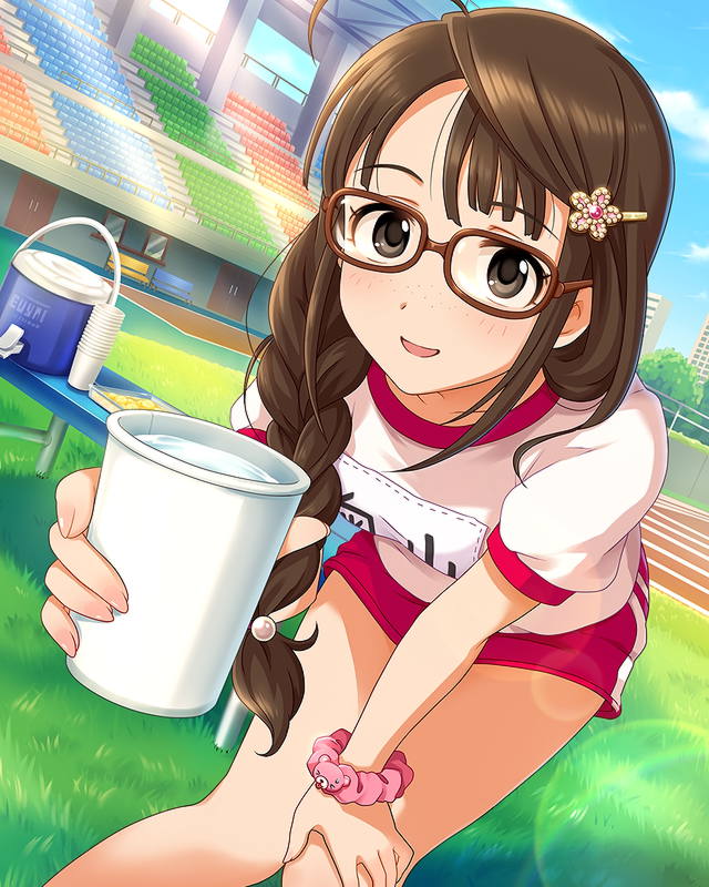 1girl :d blue_sky braid brown_hair clouds cup drink freckles glasses grass gym_shorts gym_uniform hair_ornament hairclip holding idolmaster idolmaster_cinderella_girls light_rays long_hair looking_at_viewer okuyama_saori open_mouth outdoors side_braid single_braid sky smile solo stadium sunbeam sunlight track water