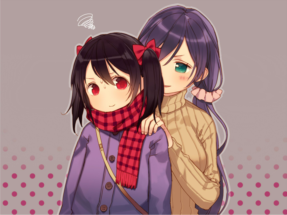 2girls :d black_hair bow green_eyes hair_bow hair_ribbon long_hair love_live!_school_idol_project misoni_comi multiple_girls open_mouth purple_hair red_eyes ribbed_sweater ribbon scarf smile sweat sweater toujou_nozomi twintails winter_clothes winter_coat yazawa_nico