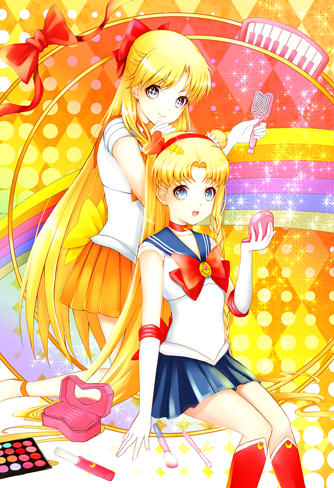 2girls aino_minako alternate_hairstyle argyle argyle_background bed bishoujo_senshi_sailor_moon blonde_hair blue_eyes boots bow braid brush choker collarbone compact double_bun earrings elbow_gloves gloves hair_bow hair_ornament hairdressing half_updo jewelry kneeling long_hair looking_at_viewer magical_girl makeup makeup_brush multiple_girls open_mouth orange_skirt rainbow_background sailor_collar sailor_moon sailor_venus sitting skirt sparkle tiara tsukino_usagi twintails wang_jiabo