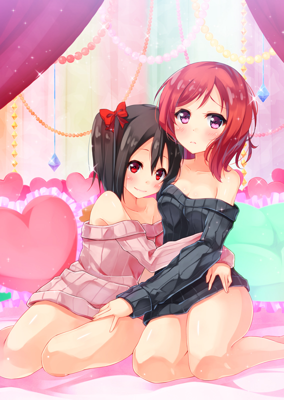 2girls bare_legs bare_shoulders beads black_hair bottomless bow frilled_pillow hair_bow hand_on_another's_thigh heart heart_pillow hug looking_at_viewer love_live!_school_idol_project multiple_girls nishikino_maki off_shoulder pillow red_bow red_eyes redhead ribbed_sweater short_hair sitting smile sparkle sweater syuurin twintails violet_eyes yazawa_nico yokozuwari yuri