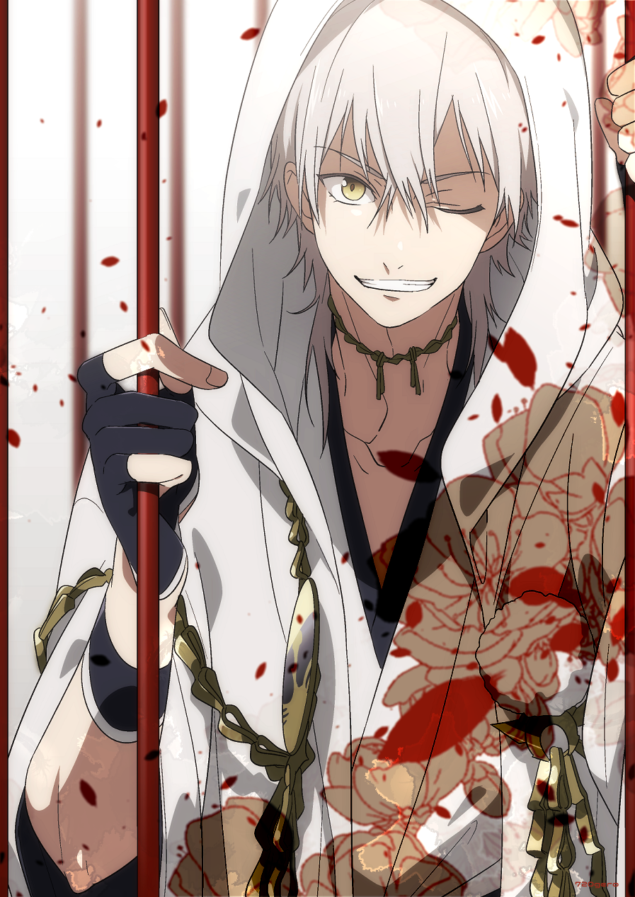 1672 1boy gloves grin highres hood japanese_clothes male_focus one_eye_closed partly_fingerless_gloves smile touken_ranbu tsurumaru_kuninaga unmoving_pattern upper_body white_hair yellow_eyes