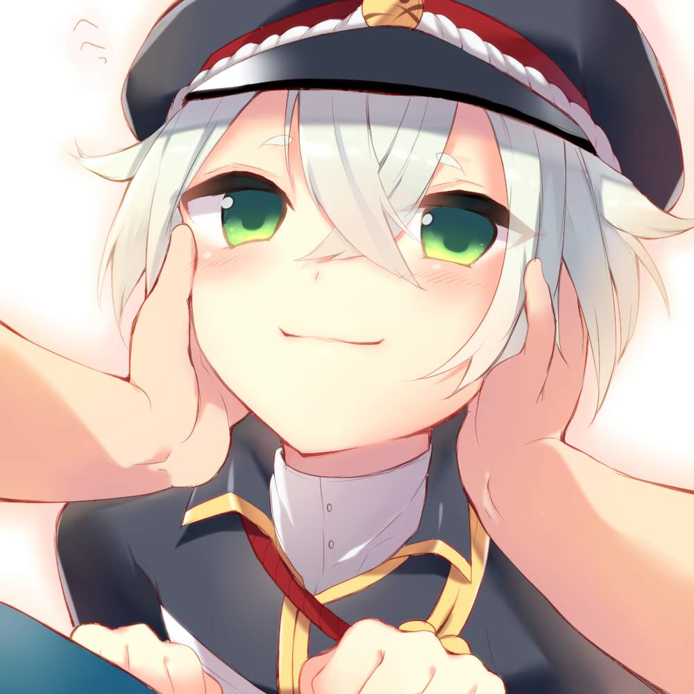 1boy green_eyes hands_on_another's_cheeks hands_on_another's_face hat hotarumaru ikari_(aor3507) male_focus smile solo_focus touken_ranbu white_hair