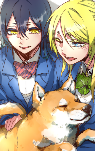 ayase_eli blonde_hair blue_eyes blue_hair love_live!_school_idol_project one_eye_closed school_uniform shiba_inu sonoda_umi waterpupu yellow_eyes