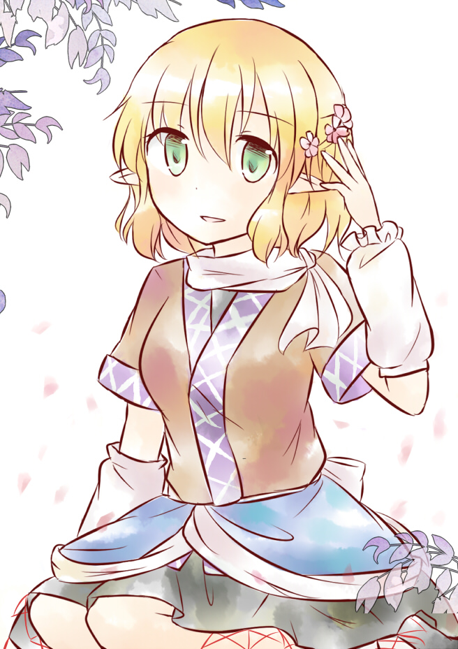 1girl blonde_hair flower green_eyes hair_flower hair_ornament looking_at_viewer mizuhashi_parsee open_mouth pointy_ears puchimirin sitting solo touhou