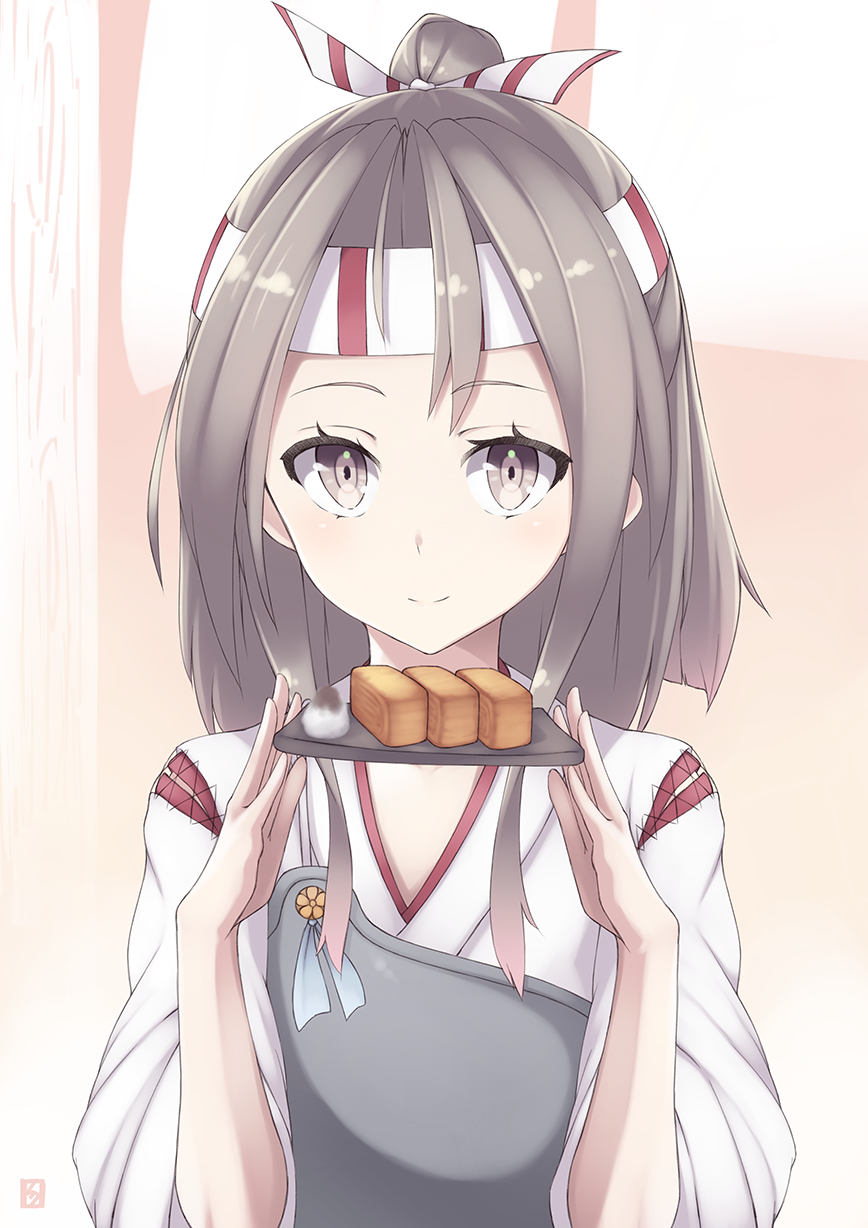 1girl brown_eyes brown_hair food hachimaki headband highres holding_plate japanese_clothes kantai_collection long_hair looking_at_viewer mku muneate omelet plate ponytail smile solo tamagoyaki zuihou_(kantai_collection)