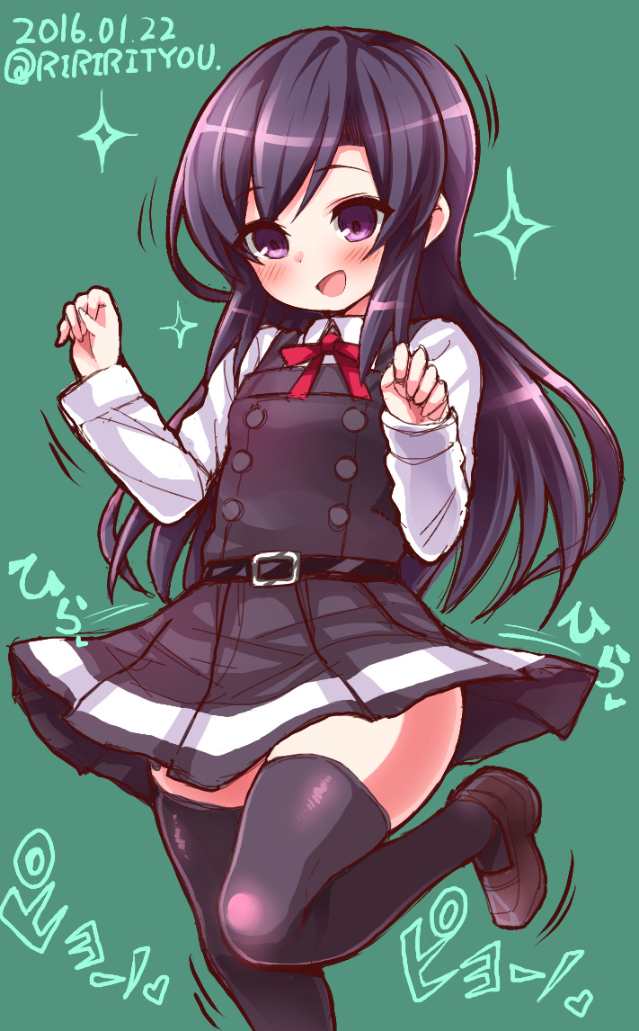1girl alternate_eye_color asashio_(kantai_collection) belt black_hair black_legwear blouse blush buttons cosplay dated dress green_background kantai_collection kasumi_(kantai_collection) kasumi_(kantai_collection)_(cosplay) leg_up loafers long_hair long_sleeves motion_lines open_mouth pleated_skirt remodel_(kantai_collection) richou_(zerozero1101) school_uniform shoes simple_background skirt sleeveless sleeveless_dress smile solo sparkle suspenders thigh-highs twitter_username uniform violet_eyes white_blouse zettai_ryouiki