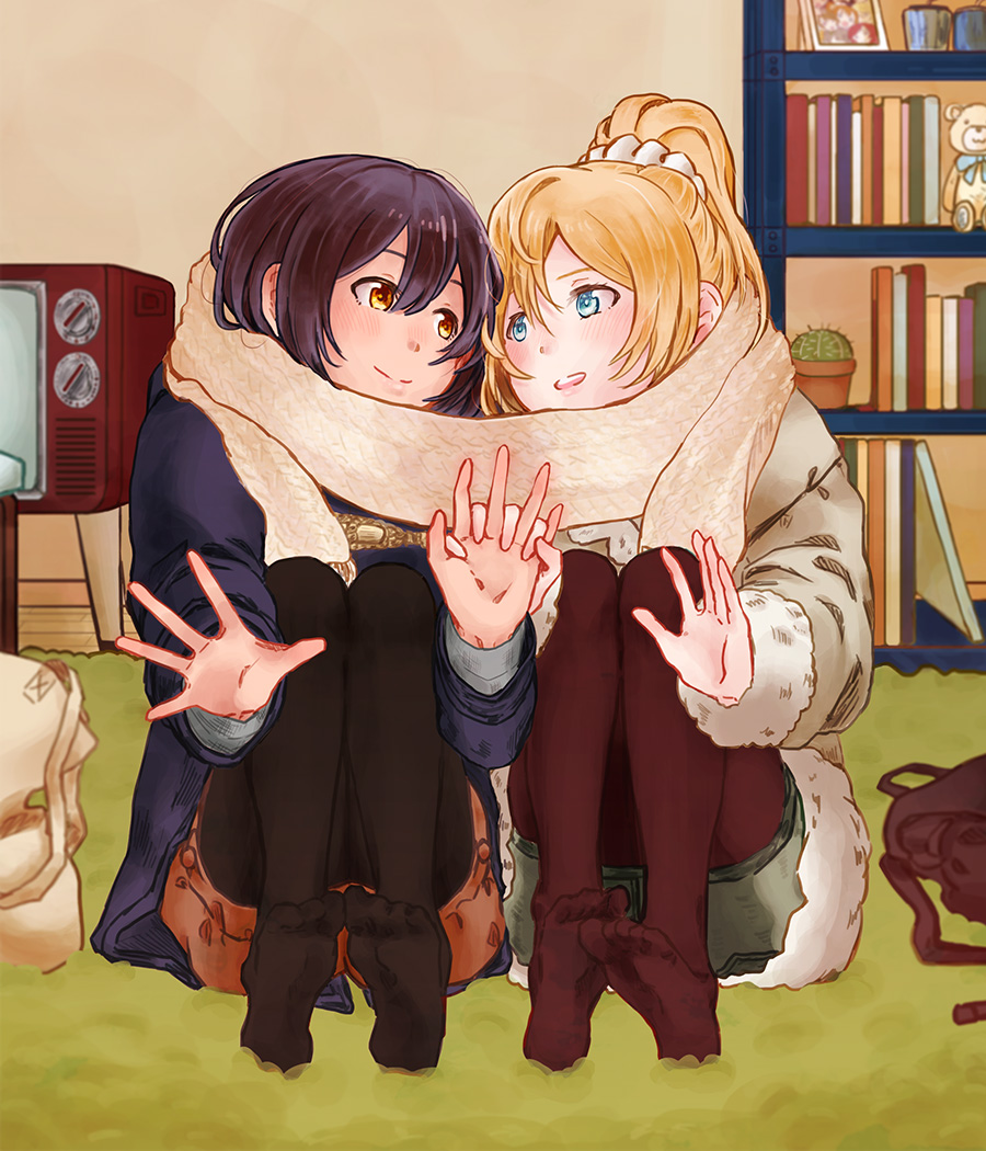 2girls ayase_eli black_legwear blonde_hair blue_eyes blue_hair bookshelf cactus coat eye_contact holding_hands interlocked_fingers looking_at_another love_live!_school_idol_project maroon_legwear multiple_girls no_shoes pantyhose plant ponytail potted_plant scarf shared_scarf shin9tani sitting smile sonoda_umi warming_hands yellow_eyes yuri