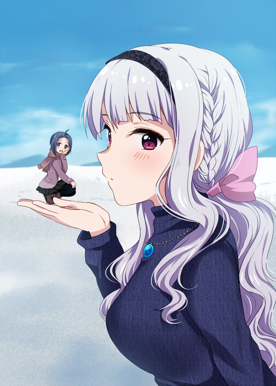 2girls ahoge blue_hair braid breasts forced_perspective hiiringu idolmaster jewelry long_hair miura_azusa multiple_girls necklace optical_illusion shijou_takane short_hair silver_hair violet_eyes winter_clothes