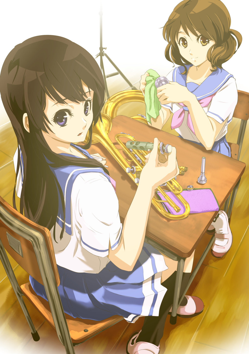 2girls black_hair blue_eyes brown_eyes brown_hair chair cleaning desk floor hibike!_euphonium highres looking_back multiple_girls school_uniform sitting supe_(yuusyasupepen)