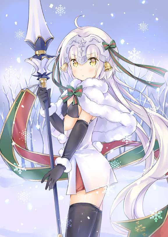 1girl bangs bare_tree bell bikini_top black_bikini_top black_gloves black_legwear blush bow closed_mouth commentary_request day dress elbow_gloves eyebrows_visible_through_hair fate/grand_order fate_(series) fur-trimmed_capelet gloves green_bow green_ribbon headpiece holding holding_spear holding_weapon jeanne_d'arc_(fate)_(all) jeanne_d'arc_alter_santa_lily long_hair looking_at_viewer looking_to_the_side outdoors pleated_dress polearm ribbon silver_hair snow snowflakes snowing solo spear striped striped_bow striped_ribbon thigh-highs tree v-shaped_eyebrows very_long_hair wataame27 weapon white_capelet white_dress yellow_eyes