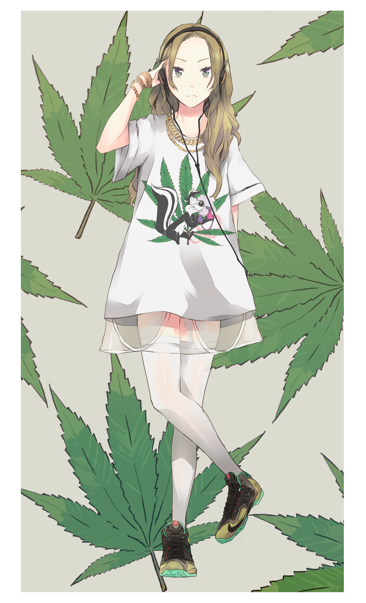 1girl arm_behind_back bracelet brown_hair crossed_legs dress fashion frown full_body green_eyes hand_on_headphones headphones highres jewelry long_hair looney_tunes marijuana necklace nike original pepe_le_pew print_dress shoes solo standing thigh-highs white_border white_legwear yoshito