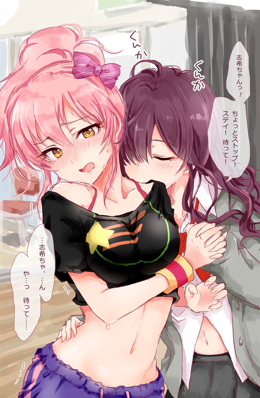 2girls blush brown_hair hair_ribbon highres ichinose_shiki idolmaster idolmaster_cinderella_girls jougasaki_mika midriff mobuko_(akita_komachi) multiple_girls navel open_mouth pink_hair ribbon side_ponytail smelling sweat translated yellow_eyes yuri