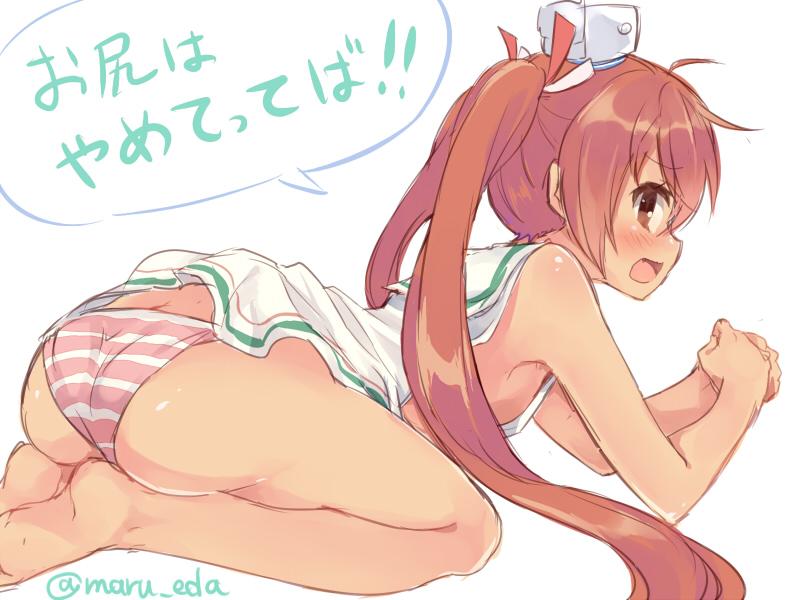 1girl ass barefoot fang from_side hair_ribbon hands_together jpeg_artifacts kantai_collection libeccio_(kantai_collection) maruki_(punchiki) no_bra open_mouth panties profile ribbon sailor_collar solo striped striped_panties tan translated twintails twitter_username underwear