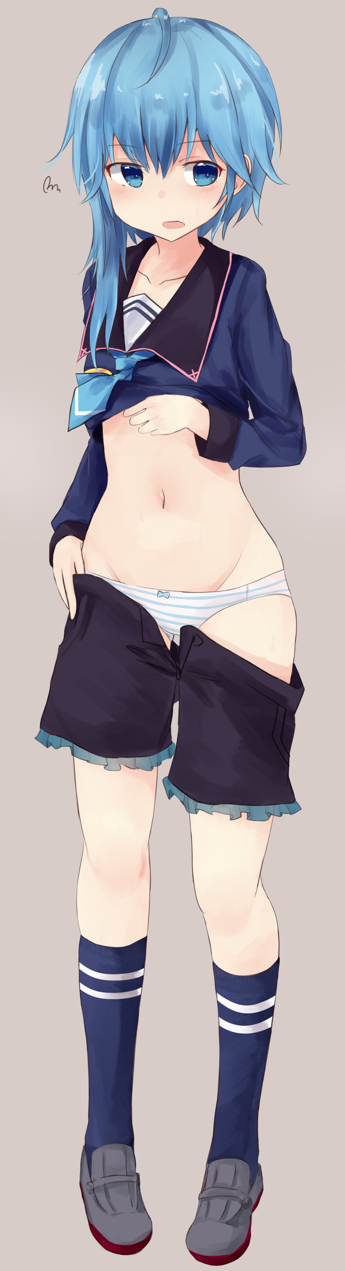 1girl absurdres ahoge ass_visible_through_thighs asymmetrical_hair blue_eyes blue_hair blue_legwear blue_necktie blush bow bow_panties collarbone fang frilled_shorts frills full_body grey_background groin highres kantai_collection kneehighs lifted_by_self long_hair long_sleeves looking_at_viewer midriff minazuki_(kantai_collection) navel necktie open_mouth panties school_uniform serafuku shirt_lift shoes shorts shorts_pull simple_background solo squiggle standing stomach striped striped_panties underwear yuki_(yukin0128)