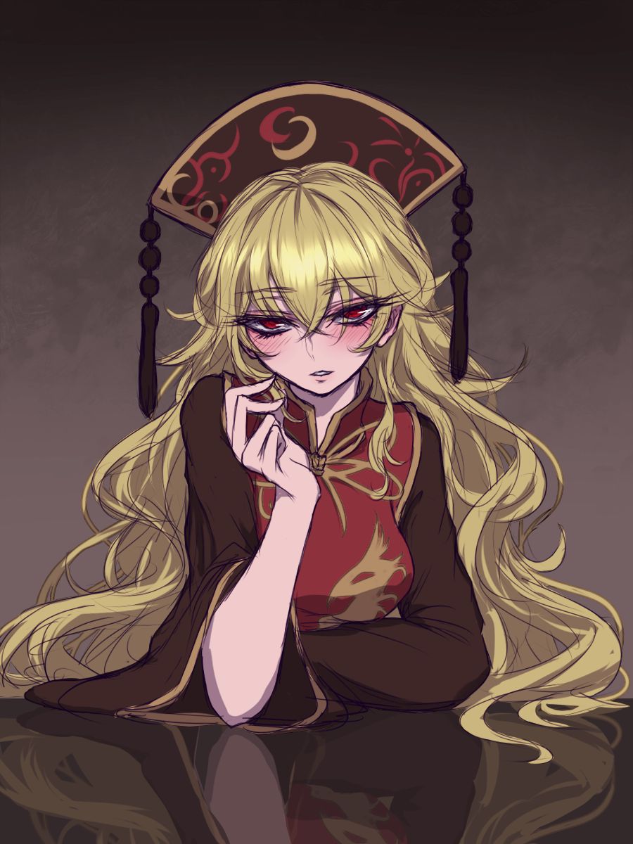 1girl blonde_hair blush chinese_clothes crescent dark_background eyebrows eyebrows_visible_through_hair hair_between_eyes hat highres junko_(touhou) long_hair looking_at_viewer miata_(miata8674) parted_lips red_eyes reflection solo tassel touhou upper_body very_long_hair wide_sleeves