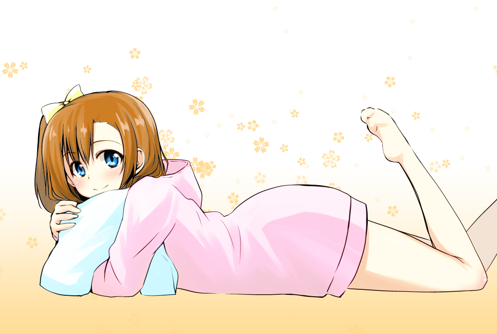 1girl barefoot blue_eyes bow brown_hair from_side hair_bow kousaka_honoka long_hair looking_at_viewer love_live! love_live!_school_idol_project lying nanotsuki on_stomach pillow pillow_hug side_ponytail smile solo the_pose yellow_bow