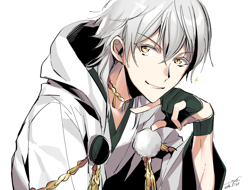 1boy black_gloves gloves hebino_rai hood japanese_clothes male_focus partly_fingerless_gloves smile sparkle touken_ranbu tsurumaru_kuninaga white_hair yellow_eyes