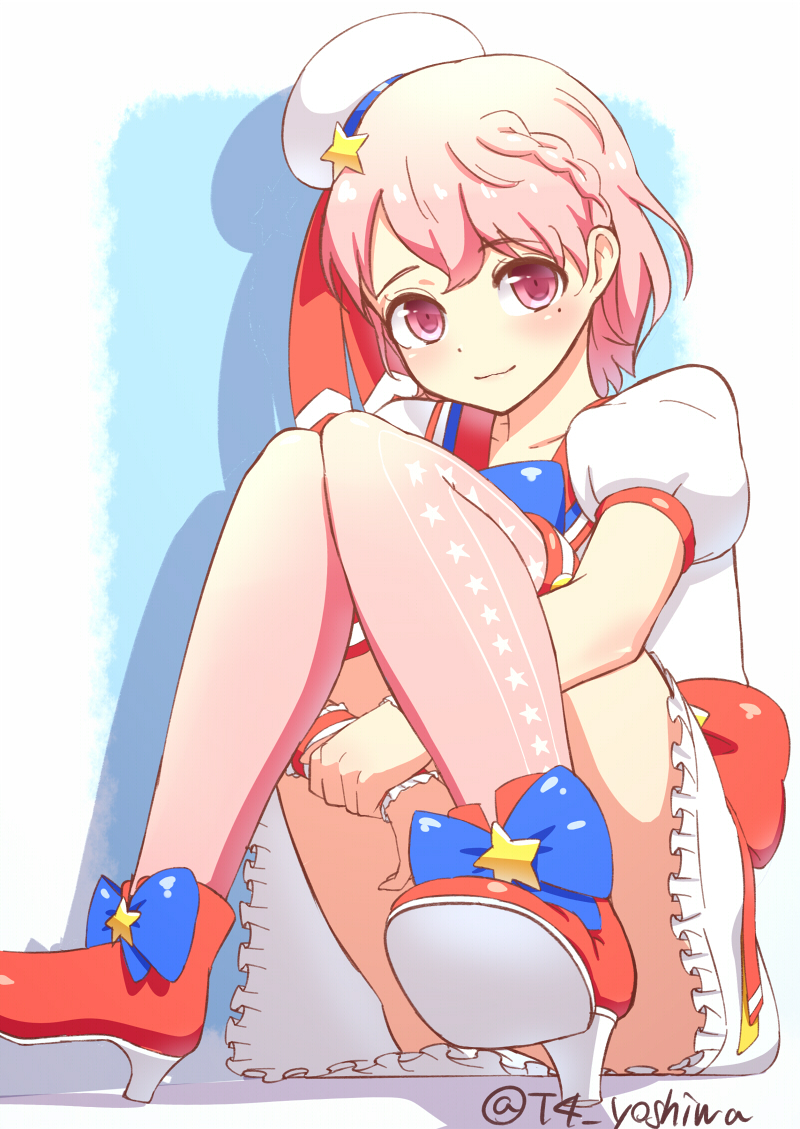 1boy ankle_boots beret blue_bow boots bow commentary crossdressinging foreshortening hat high_heels holding_own_wrist leg_hug leona_west looking_at_viewer mole mole_under_eye no_panties pink_eyes pink_hair pink_legwear print_legwear pripara shoe_bow shoes sitting solo star thigh-highs trap twitter_username yoshiwa_tomo