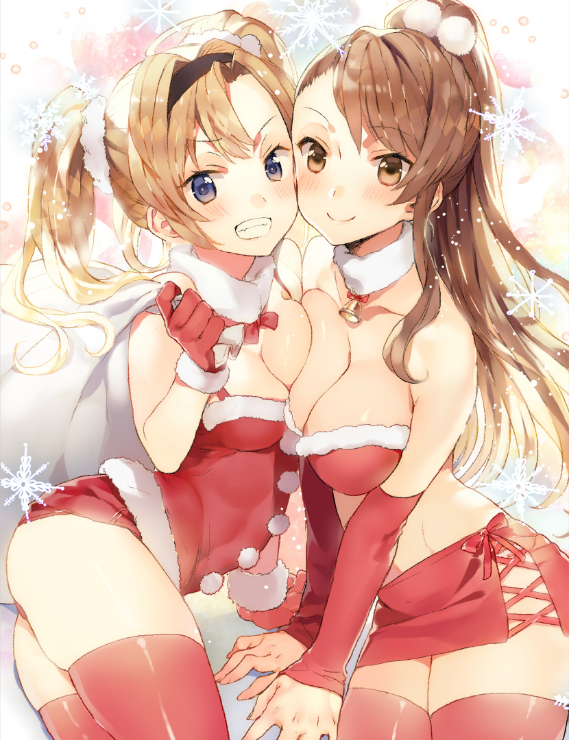 2girls asymmetrical_bangs asymmetrical_docking bangs bare_shoulders beatrix_(granblue_fantasy) bell bell_collar blonde_hair blue_eyes blush breast_press breasts brown_eyes brown_hair christmas cleavage collar collarbone commentary_request eyebrows_visible_through_hair fur_collar granblue_fantasy grin hairband ikeya large_breasts long_hair looking_at_viewer medium_breasts merry_christmas miniskirt multiple_girls ponytail red_ribbon ribbon santa_costume short_shorts shorts skirt smile teeth thigh-highs twintails zeta_(granblue_fantasy)