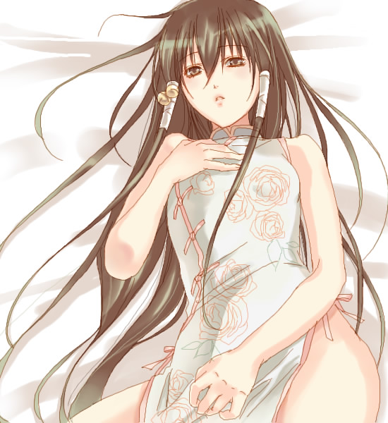 1boy androgynous bare_arms bare_legs bare_shoulders bed blush brown_eyes brown_hair china_dress collared_dress cowboy_shot crossdressinging dress floral_print flower fuuchouin_kazuki getbackers hair_ornament hair_tubes hand_on_own_chest jingle_bell legs_apart long_hair looking_at_viewer lying male_focus papillon10 parted_lips ribbon rose side_slit sleeveless sleeveless_dress solo traditional_clothes trap very_long_hair