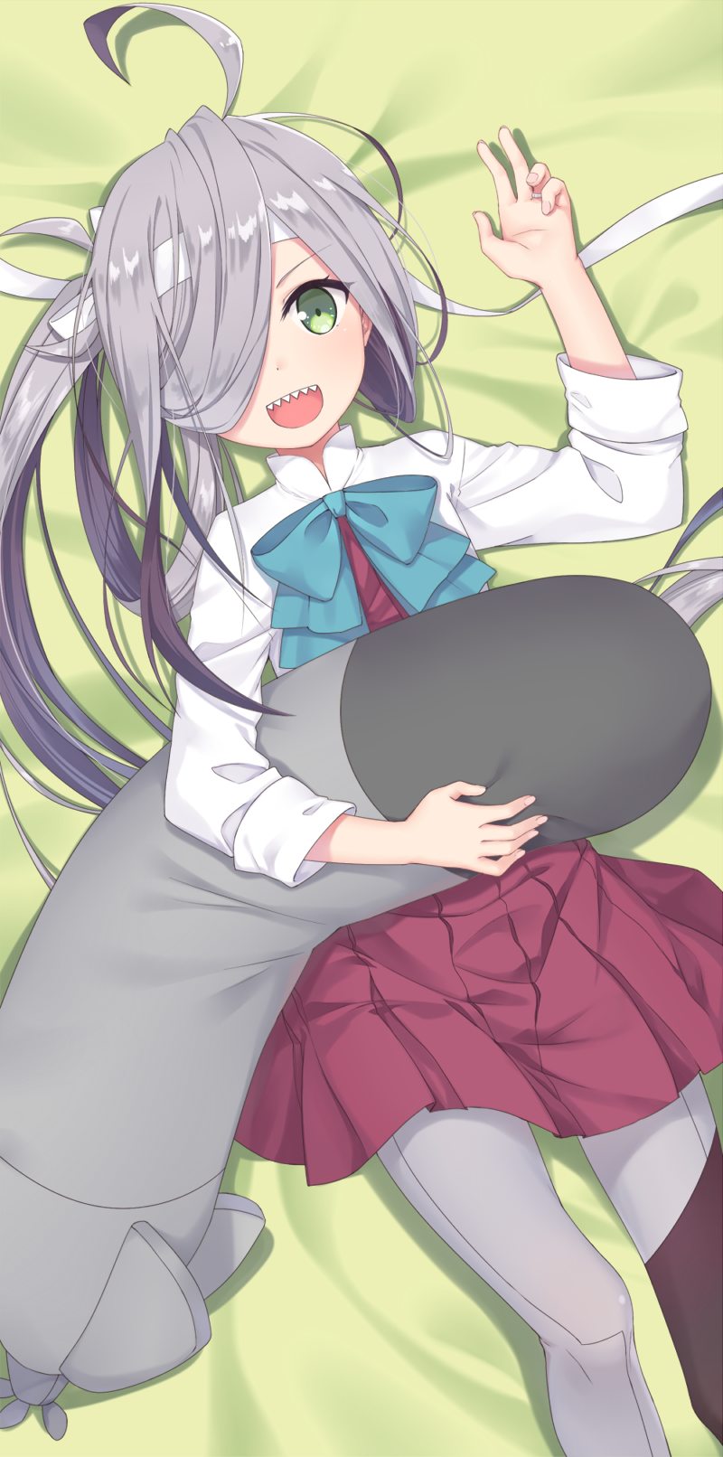 1girl ahoge asashimo_(kantai_collection) green_eyes grey_hair hair_over_one_eye highres jewelry kantai_collection long_hair open_mouth pantyhose pillow ring sharp_teeth skirt solo teeth transistor wedding_band