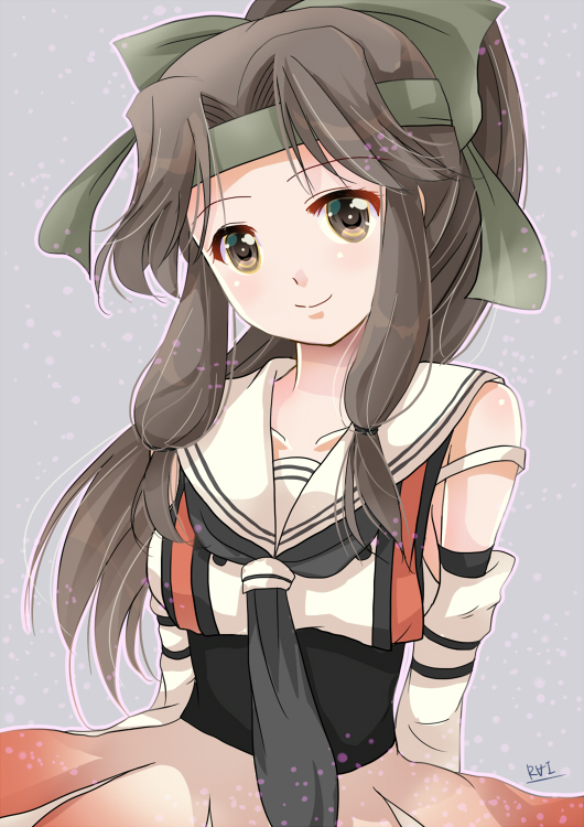 1girl black_hair bow collarbone commentary_request elbow_gloves eyebrows eyebrows_visible_through_hair gloves grey_background hair_bow hair_intakes half_updo jintsuu_(kantai_collection) kantai_collection light_smile long_hair looking_at_viewer miyamori_raira neckerchief school_uniform serafuku simple_background solo