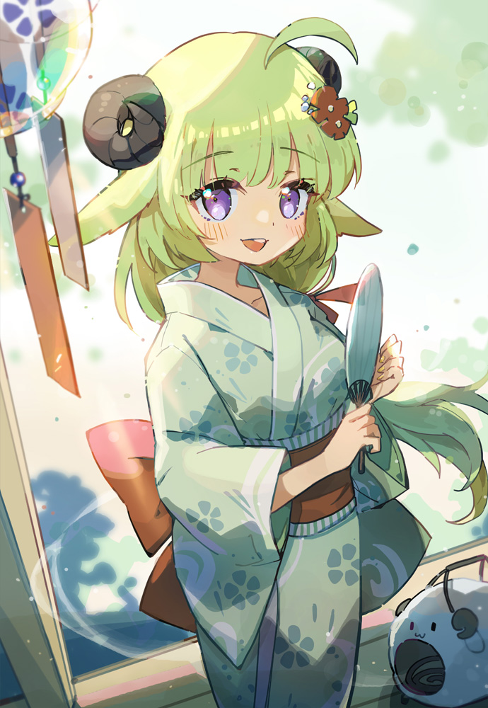 1girl :d ahoge bangs blonde_hair blush commentary_request curled_horns eyebrows_visible_through_hair floral_print flower hair_flower hair_ornament hand_fan holding holding_fan hololive horns japanese_clothes kayari_buta kimono long_sleeves looking_at_viewer obi open_mouth paper_fan print_kimono red_flower sash shadowsinking sheep_horns smile solo standing tsunomaki_watame uchiwa upper_teeth violet_eyes virtual_youtuber wide_sleeves wind_chime yukata